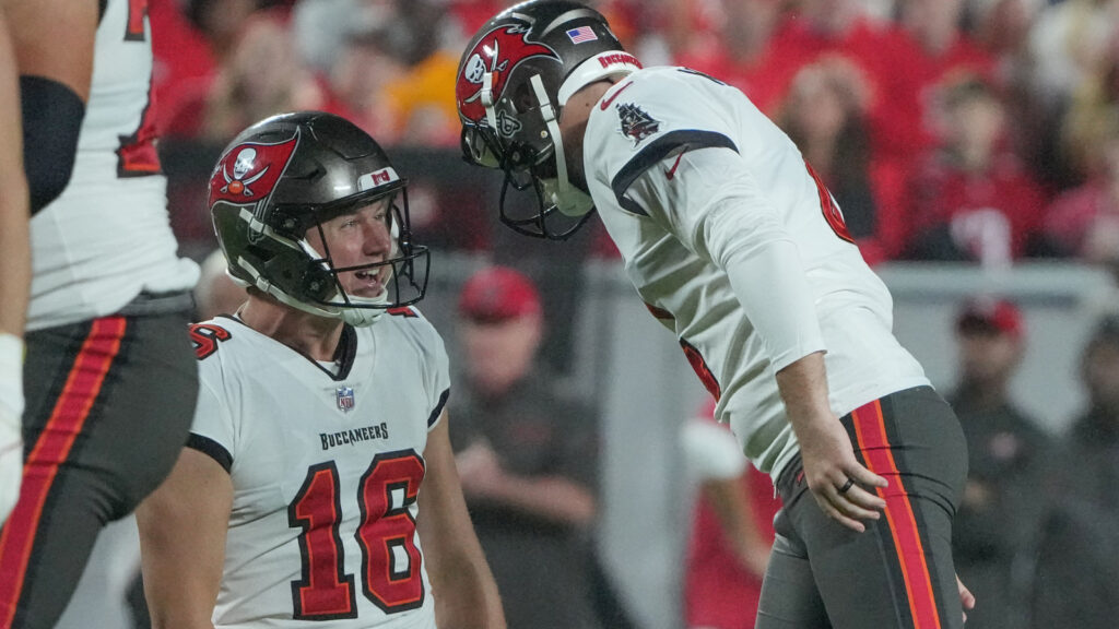 Bucs Waive Punter