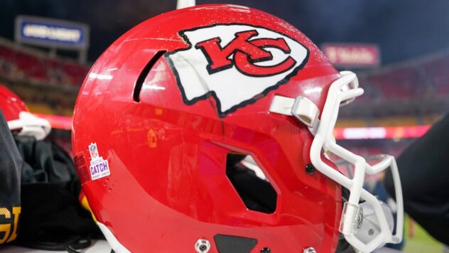 CB Steven Nelson ends retirement, signs with Chiefs