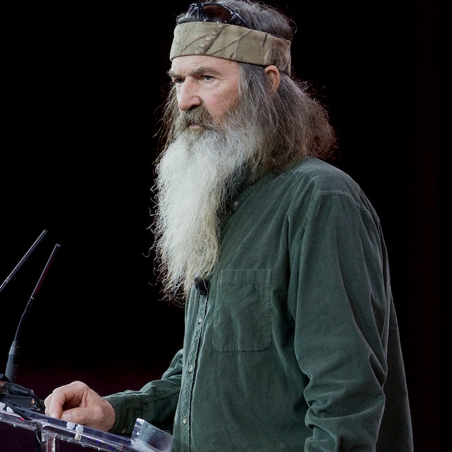 Duck Dynasty's Phil Robertson Diagnosed With Alzheimer's Disease