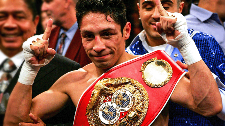 Former world champion Israel Vazquez dies aged 46