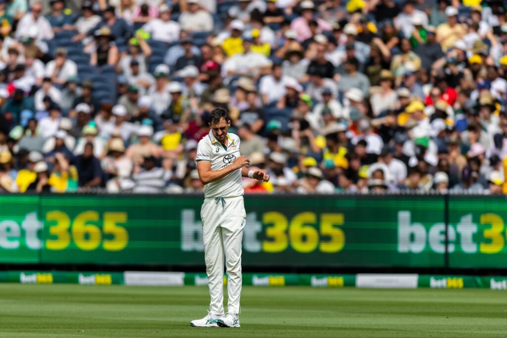 'He'll push through' - Carey confident Starc won't let back issue keep him out of SCG Test