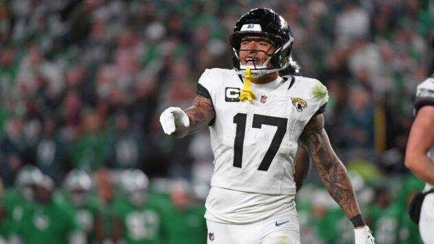 Jaguars TE Evan Engram Out For Season With Torn Labrum