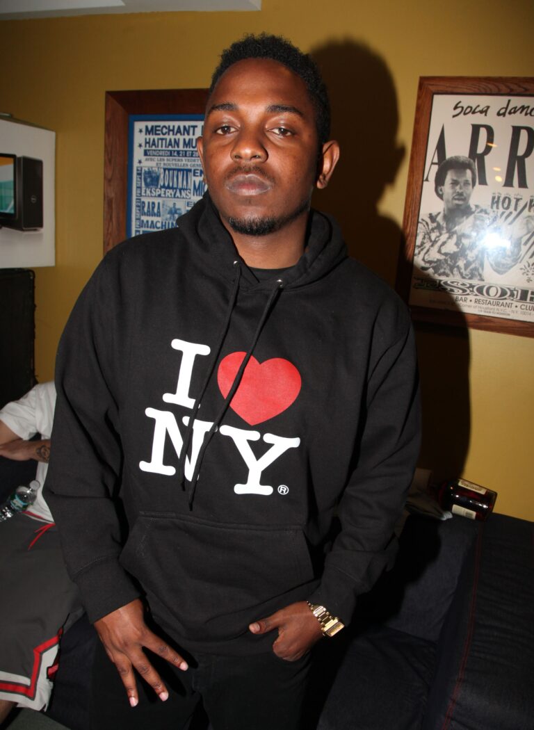 Kendrick Lamar Briefly Surfaces Archival Track “Money Without Me”