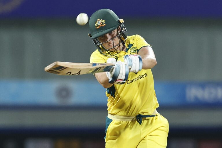 Knee injury forces Healy to play as batter only against New Zealand