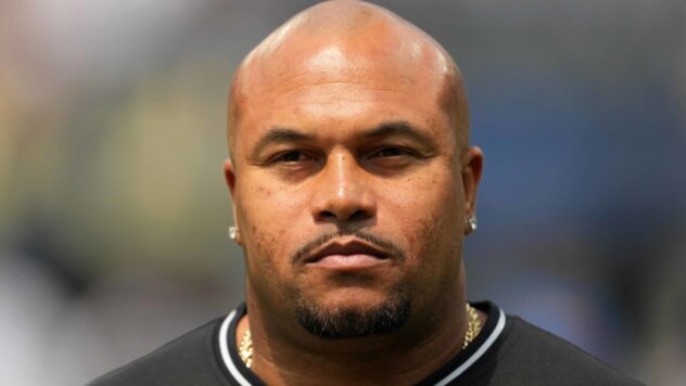 Las Vegas Raiders head coach Antonio Pierce gives away news that could jeopardize their tank for the No. 1 pick