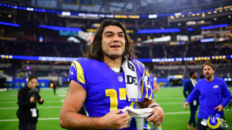 Los Angeles Rams Playoff Hopes Hinge On Victory Over Rival 49ers
