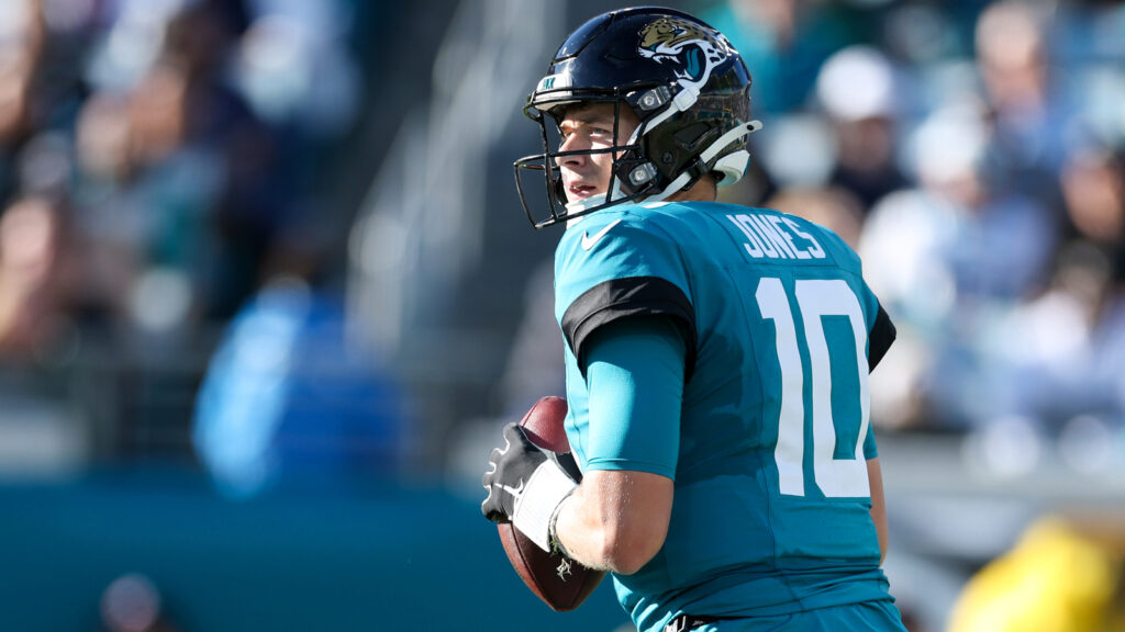 Mac Jones to take over the starting QB duties for the Jaguars