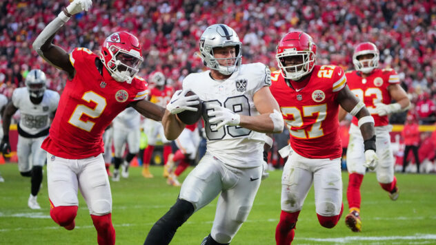 NFL Week 13: Trio Of Bright Spots Following Latest Raiders Loss