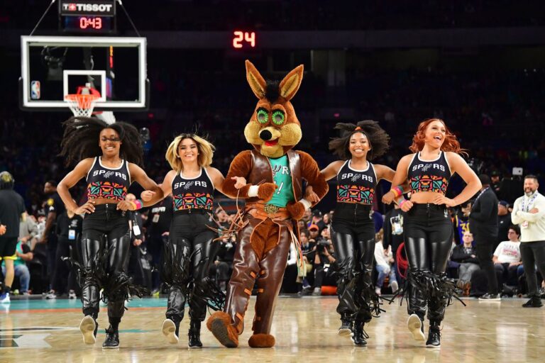 Open Thread: Spurs host a blood drive with South Texas Blood & Tissue today