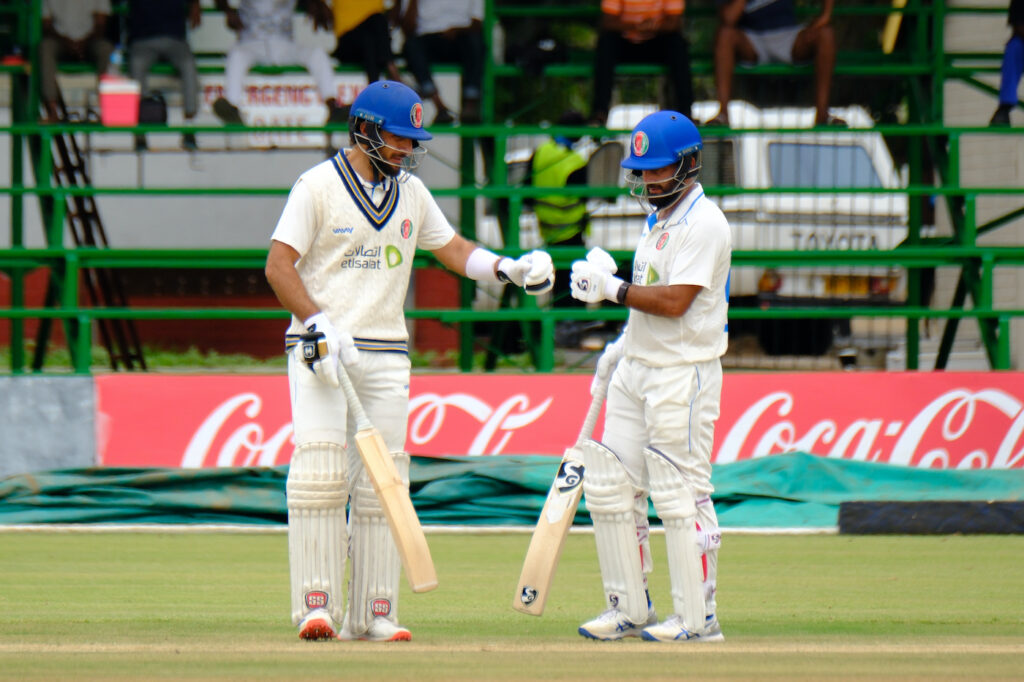 Rahmat, Shahidi bat through the day in record show