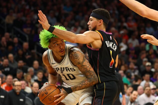 San Antonio at Phoenix, Final Score: Suns melt the ice-cold Spurs, 104-93