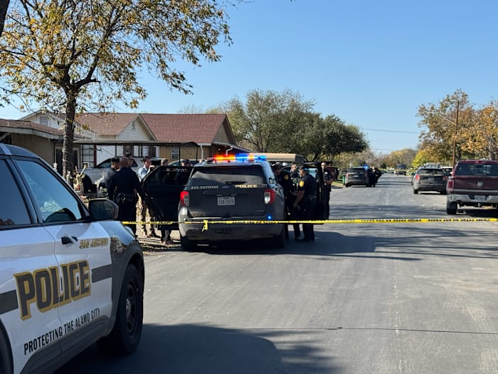 San Antonio police now say homeowner arrested after shooting, critically injuring woman
