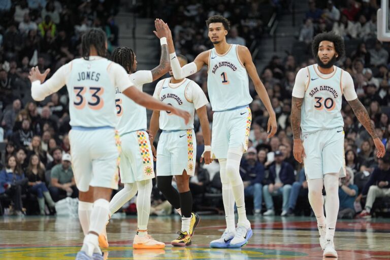 San Antonio vs. Atlanta, Final Score: Spurs survive overtime thriller, 133-126