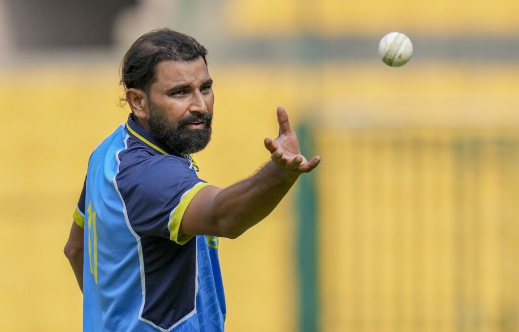 Shami fires with bat and ball to help Bengal into quarters
