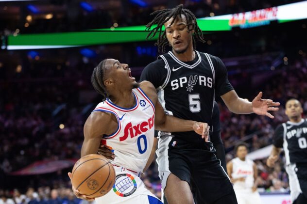 Spurs pay for their late-game mistakes in controversial loss to the 76ers