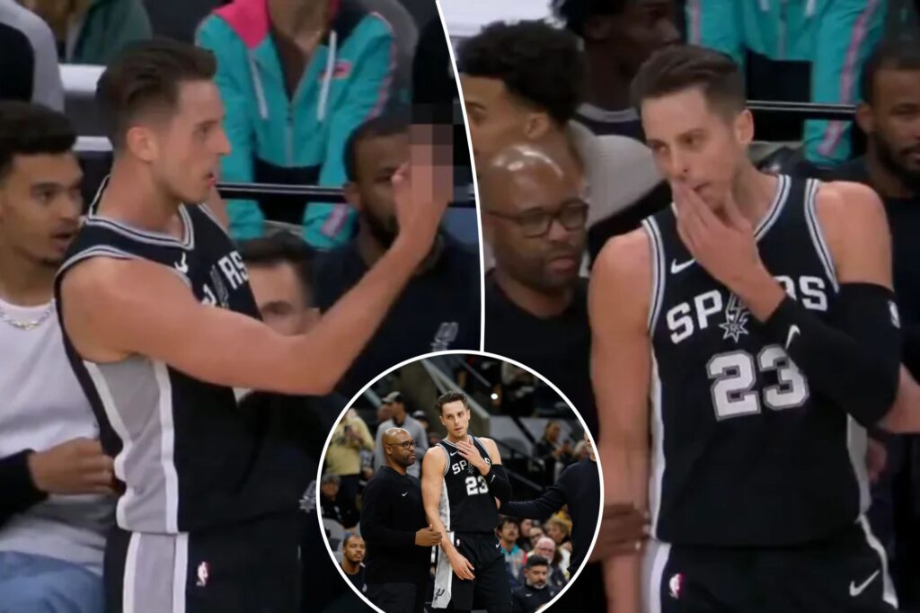 Spurs’ Zach Collins flips off referee after being ejected in wild moment