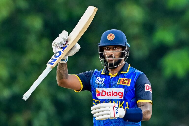 Sri Lanka bring in Avishka Fernando for Bhanuka Rajapaksa and bowl