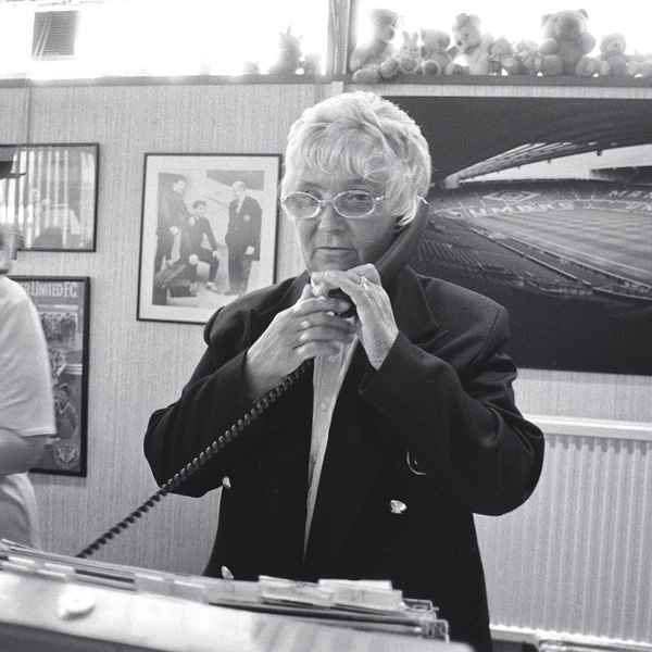 Tributes pouring in for Kath Phipps