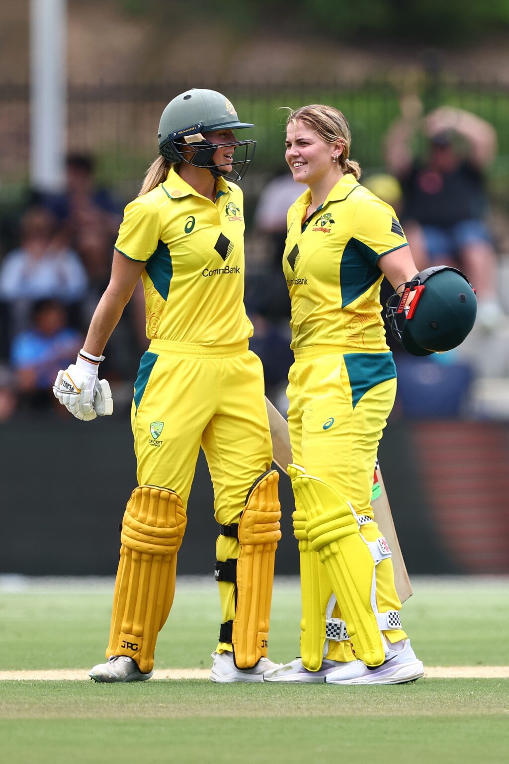 Voll, Perry centuries help Australia to 371