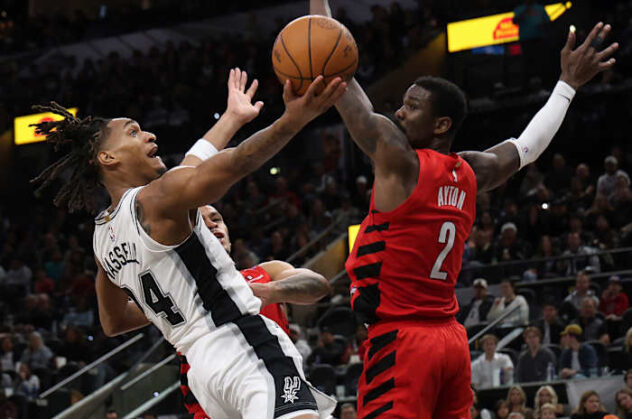 Wembanyama scores 30, matches career high with 10 blocks and Spurs roll past Trail Blazers 114-94