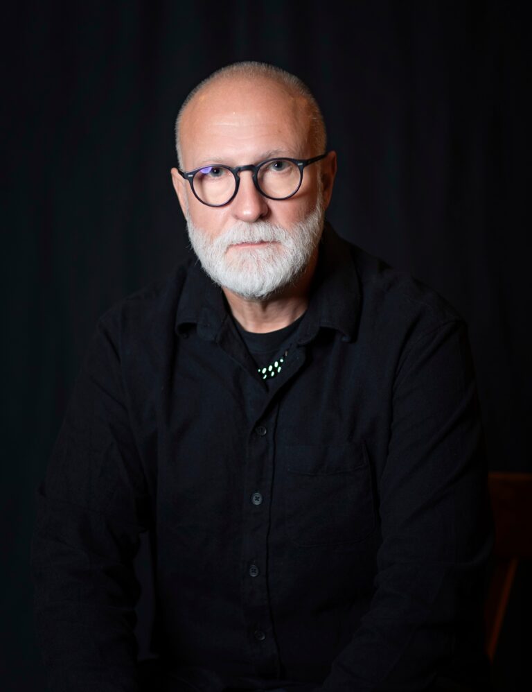 Bob Mould Announces Tour and New Album Here We Go Crazy, Shares Video: Watch