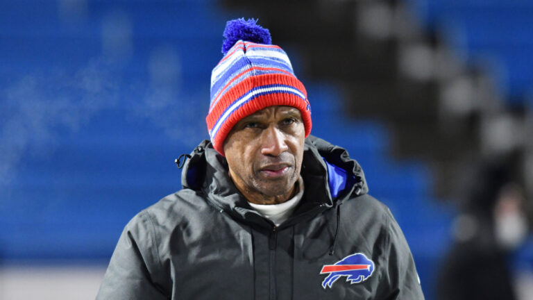 Cowboys Request To Interview Leslie Frazier For HC, Have Interview Scheduled With Robert Saleh