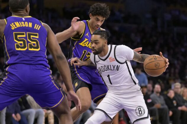 D’Angelo Russell misses shot to win it in final ticks as Nets lose heartbreaker to Lakers
