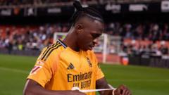 'Difficult in his shoes' - Ancelotti defends Vinicius Jr