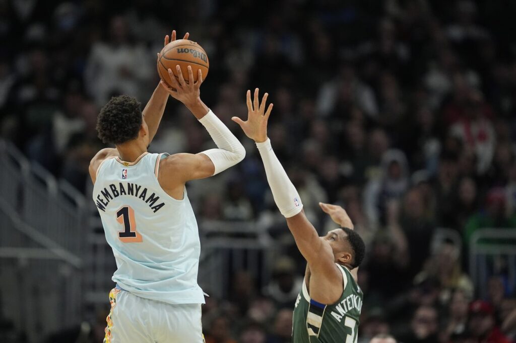 How Victor Wembayama expanding his offensive game would help the Spurs