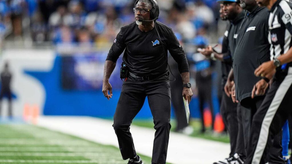 Is Aaron Glenn holding an early lead for Saints HC job despite new connection?