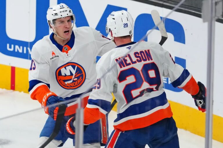 Islanders’ Brock Nelson snaps 17-game scoring drought: ‘Nice to see one go in’