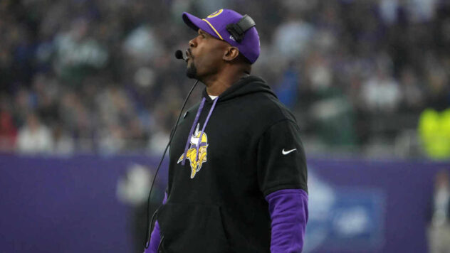 Jacksonville Jaguars make bold statement about Vikings DC Brian Flores' candidacy for their head coaching vacancy