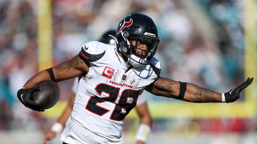 Joe Mixon calls out NFL after incurring wrongful $25,000 fine for something he never said