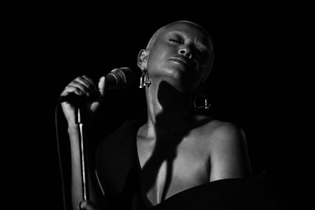 Kelela to Release New In the Blue Light Live Album