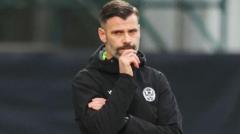 Kettlewell resigns as Motherwell boss over fan abuse