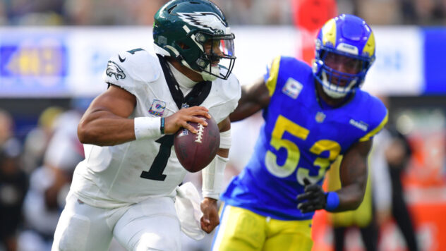 NFL expert weighs in on how Matthew Stafford and Rams can beat Eagles in the playoffs