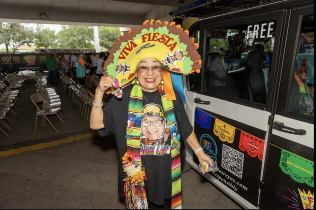 Open Thread: The Spurs community mourns the loss of the “Spurs Lady” Sovia Lauriano