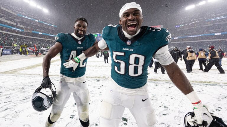 Philadelphia Eagles selling high-priced pints of Lincoln Financial Field snow from playoff win over Los Angeles Rams