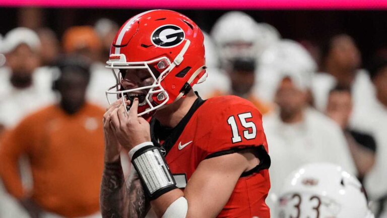 QB Carson Beck withdraws draft declaration, will transfer to Miami