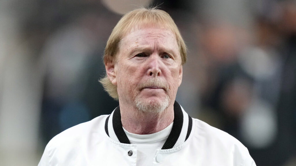 Raiders Notes: Mark Davis Awfully Quiet, Shedeur To Vegas In Latest Mock Draft, New GM Hire
