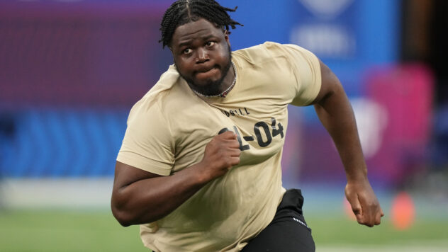 Raiders Sign 12 To Futures Deals For 2025