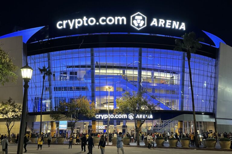 Saturday’s Spurs/Lakers game postponed due to Los Angeles wildfires