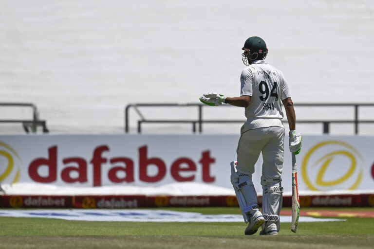 Shan Masood 'baffled' by Hawkeye trajectory following lbw dismissal