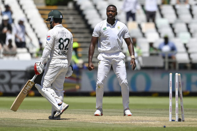 South Africa seal ten-wicket win despite Pakistan's great resistance
