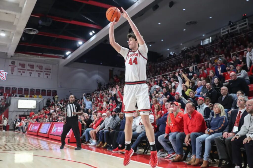 St. John’s sharpshooter Brady Dunlap now dealing with abdominal tear