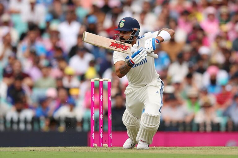 Steven Smith '100%' certain he got his hand under Virat Kohli's catch