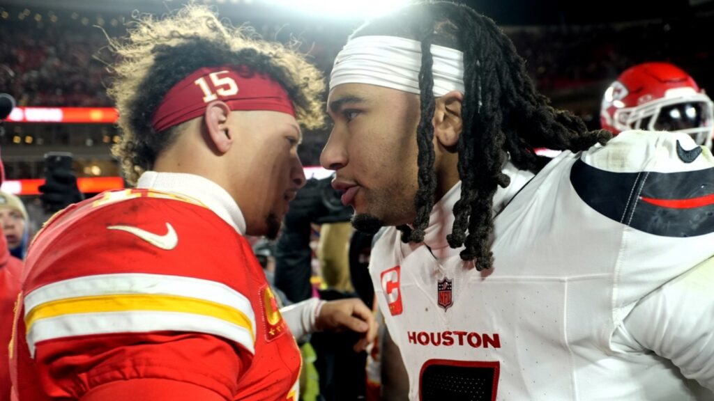 Texans upset with officiating following season-ending loss to Chiefs