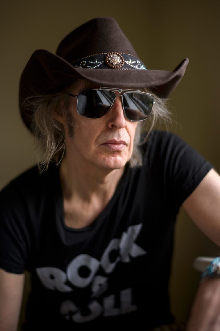 The Waterboys Recruit Fiona Apple, Bruce Springsteen, and More for New Album