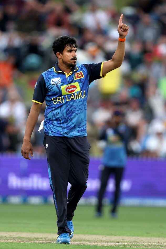 Theekshana hat-trick keeps NZ to 255