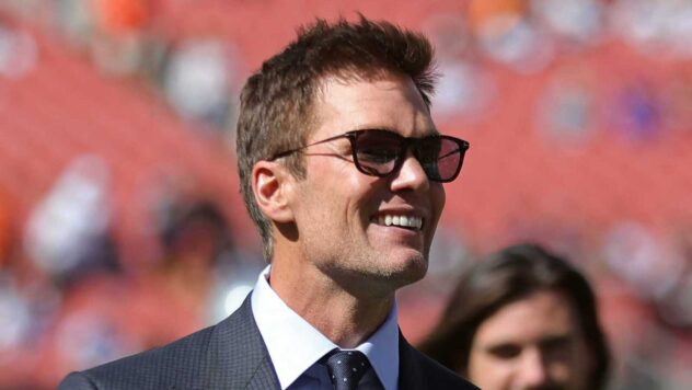 Tom Brady's agent gives update on whether he will continue broadcasting career